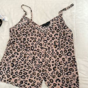 Pretty Camisole with animal print and button detail